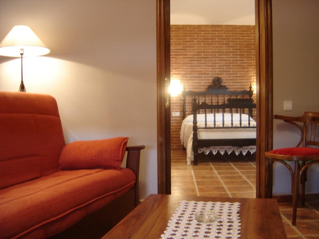 Hostal Casa Laure Y Mª Jose Arens de Lledo Exteriér fotografie