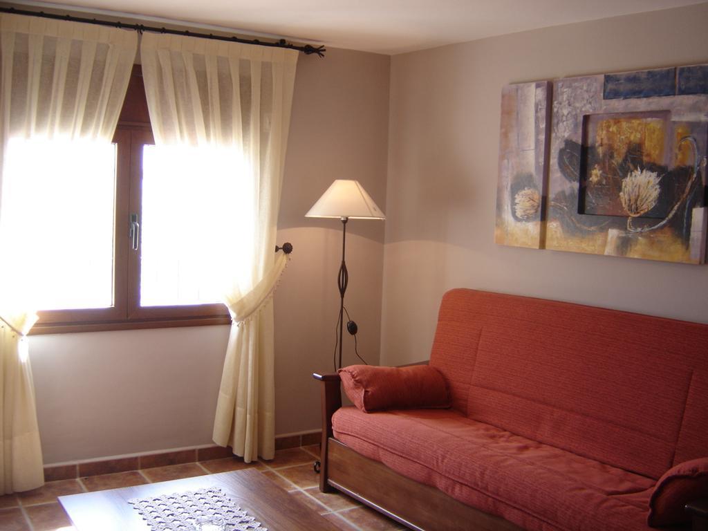Hostal Casa Laure Y Mª Jose Arens de Lledo Exteriér fotografie