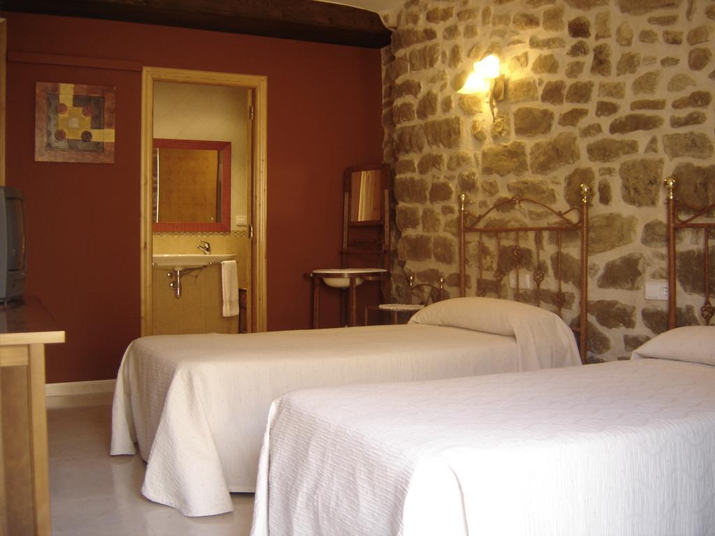 Hostal Casa Laure Y Mª Jose Arens de Lledo Exteriér fotografie