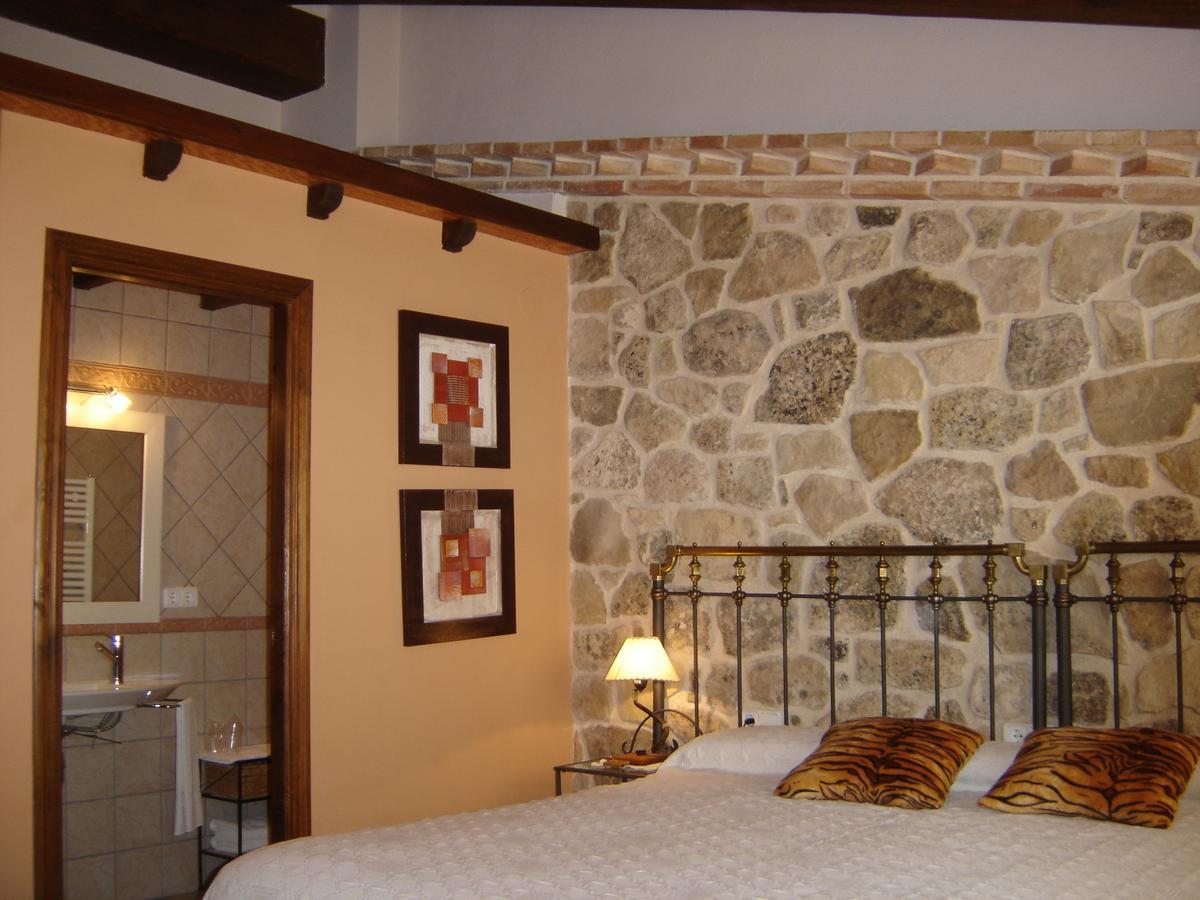 Hostal Casa Laure Y Mª Jose Arens de Lledo Exteriér fotografie