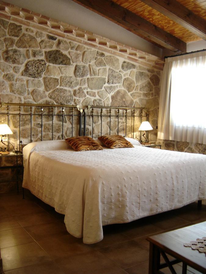 Hostal Casa Laure Y Mª Jose Arens de Lledo Exteriér fotografie