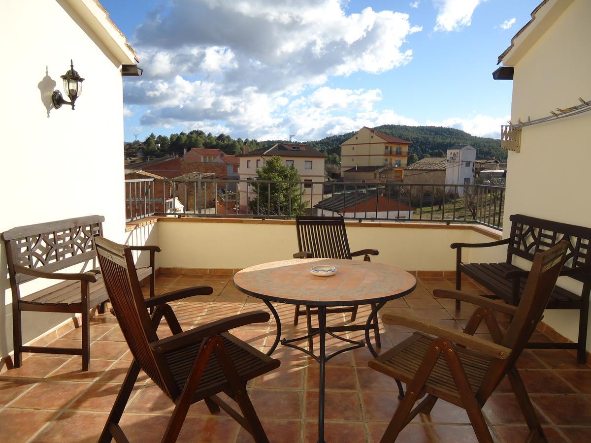 Hostal Casa Laure Y Mª Jose Arens de Lledo Exteriér fotografie